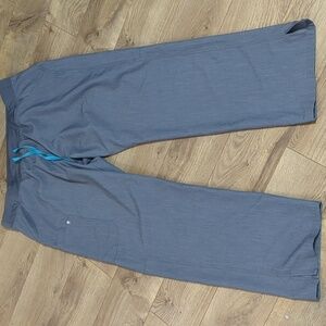 FIGS TECHNICAL COLLECTION  CARGO SCRUB PANTS  PULL ON Women size XXL